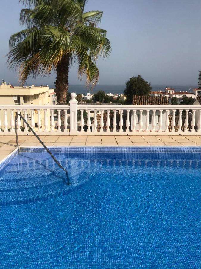 Torremolinos, Bonito Apartamento Studio La Carihuela Exterior foto
